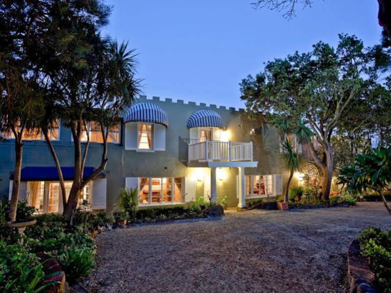 The Castle - Villa By The Sea Cowes Exterior foto